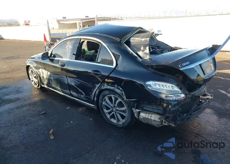 2016 Mercedes-Benz C 300 from USA, damaged, VIN 55SWF4JB1GU121999